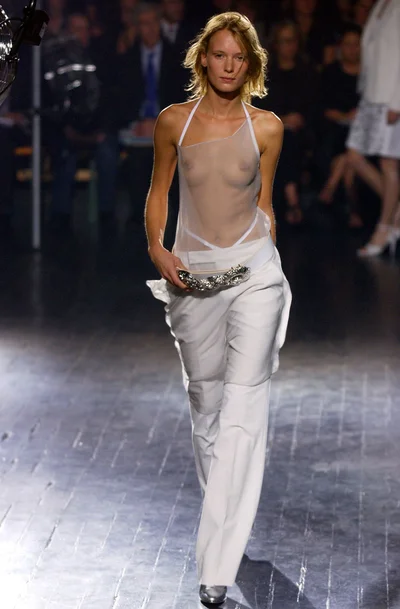 Look 13
